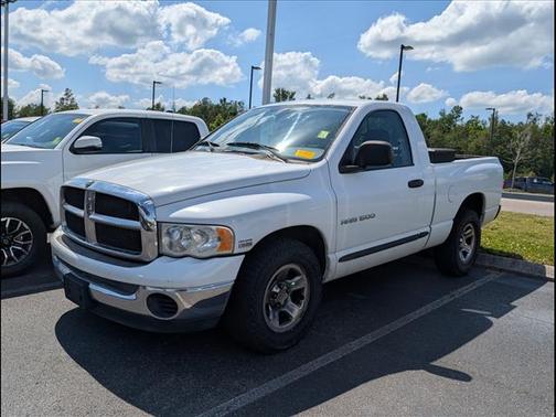 Bright White 2004 Dodge Ram 1500 ST