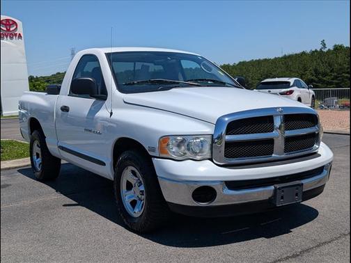 Bright White 2004 Dodge Ram 1500 ST