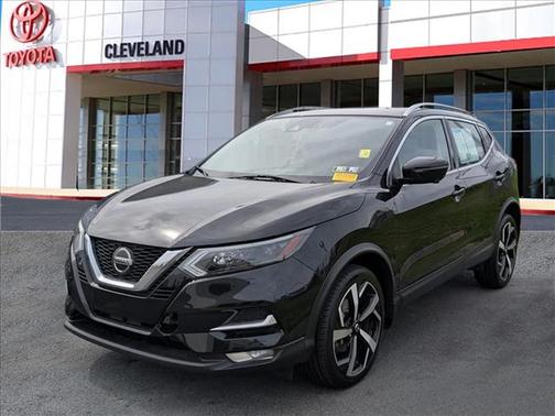 2022 Nissan Rogue Sport SL