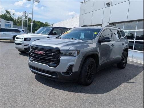 2023 GMC Acadia AWD AT4