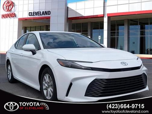 Ice 2025 Toyota Camry LE