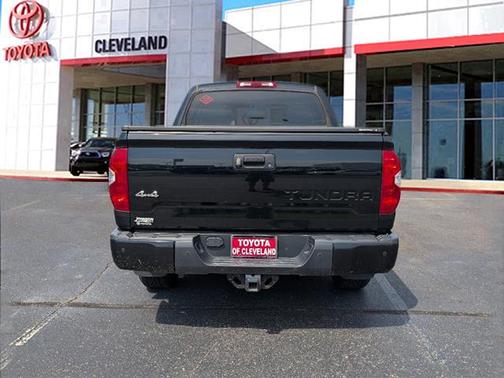 2018 Toyota Tundra SR5