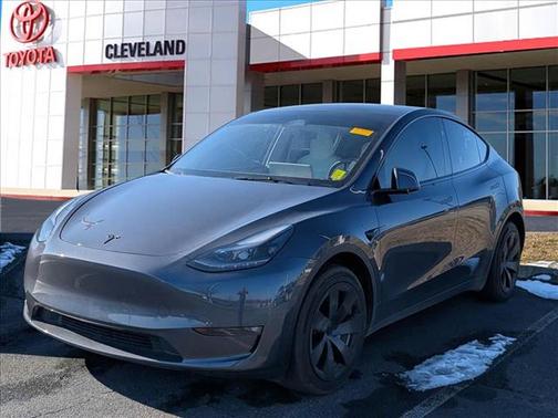 2023 Tesla Model Y Long Range Dual Motor All-Wheel Drive