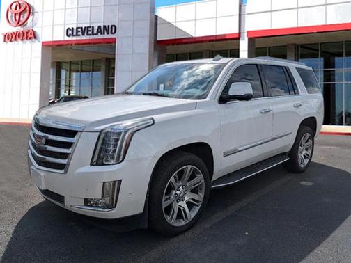 2018 Cadillac Escalade Luxury