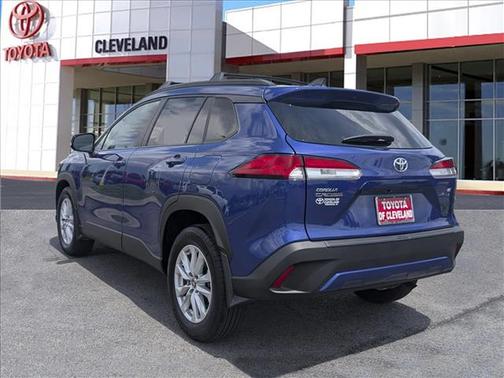 Blue Crush 2025 Toyota Corolla Cross LE