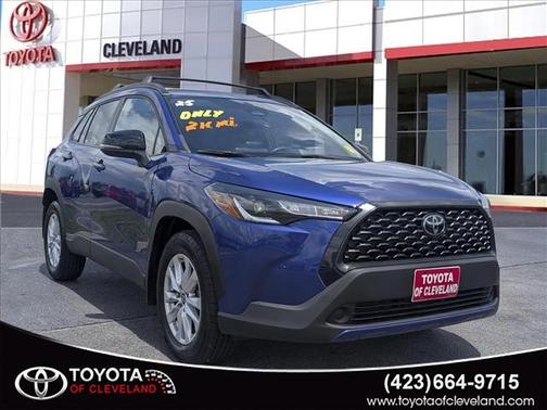 Blue Crush 2025 Toyota Corolla Cross LE