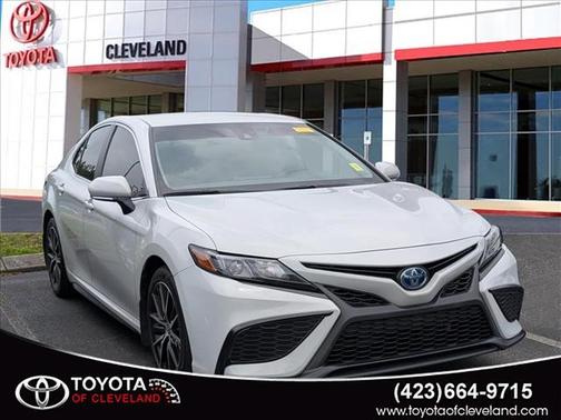 Ice 2023 Toyota Camry SE