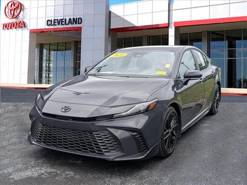 Underground 2025 Toyota Camry SE