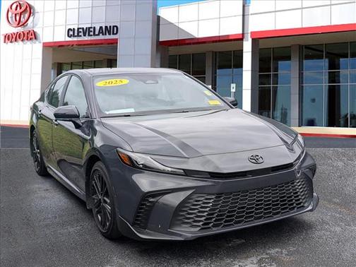 Underground 2025 Toyota Camry SE