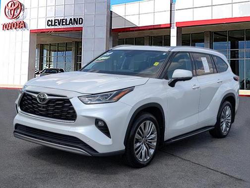 2024 Toyota Highlander Platinum