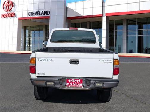Super White 2004 Toyota Tacoma PreRunner