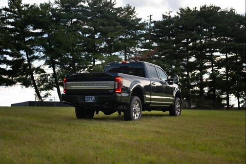 2022 Ford F-350 Platinum