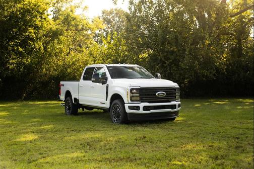 2025 Ford F-250 Platinum