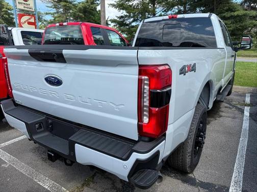 2025 Ford F-350 XL