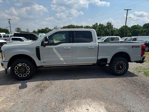 2025 Ford F-350 Platinum