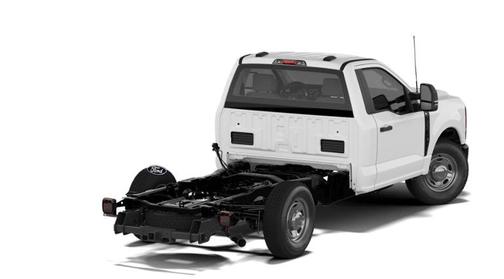 Oxford White 2027 Ford F-250 XL