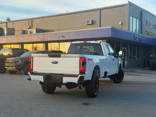 2025 Ford F-350 XL