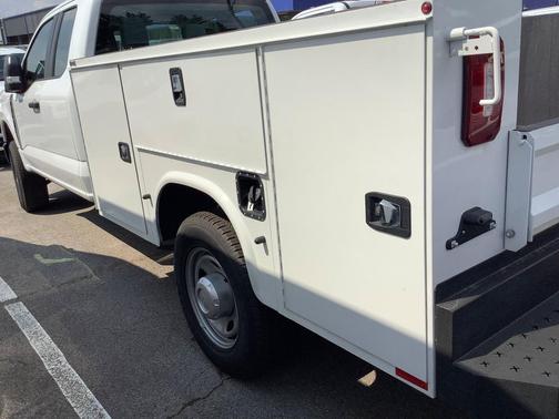 2025 Ford F-350 XL