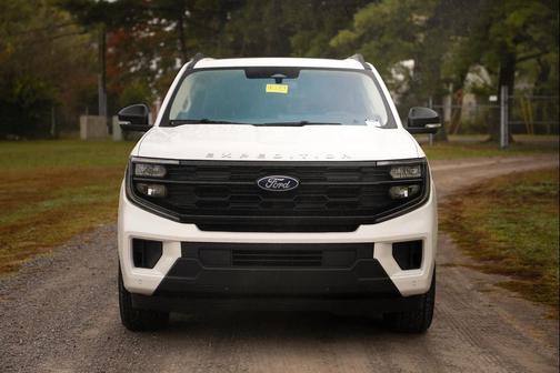 2025 Ford Expedition Max Active 4x4