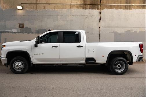 2023 Chevrolet Silverado 3500 WT
