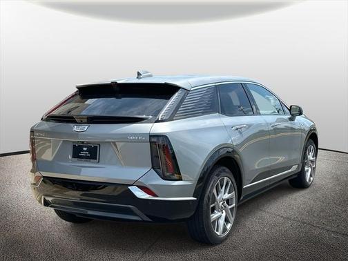 2025 Cadillac OPTIQ Luxury 2 AWD