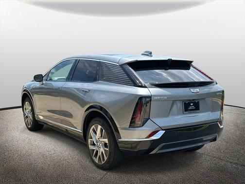 2025 Cadillac OPTIQ Luxury 2 AWD