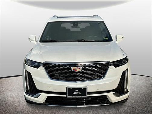 2025 Cadillac XT6 Luxury AWD
