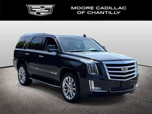 Manhattan Noir Metallic 2019 Cadillac Escalade Luxury