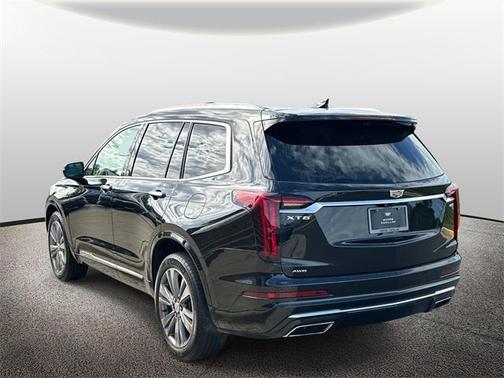 2023 Cadillac XT6 Premium Luxury AWD