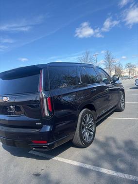 2023 Cadillac Escalade Sport Platinum