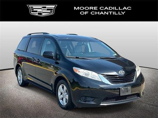 2015 Toyota Sienna LE