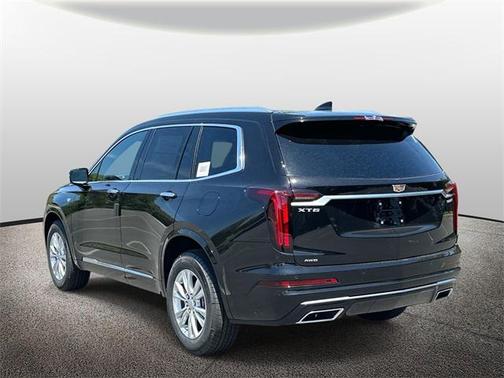 2025 Cadillac XT6 Luxury AWD