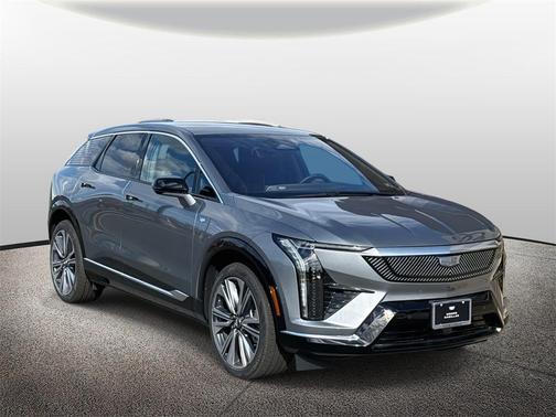 2025 Cadillac OPTIQ Luxury 2 AWD