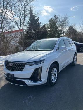2023 Cadillac XT6 Luxury AWD
