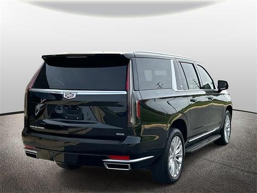 2022 Cadillac Escalade ESV Luxury