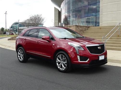 Photo 3 of 28 of 2020 Cadillac XT5 Sport