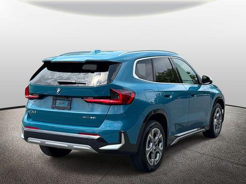 Blue Bay Lagoon Metallic 2024 BMW X1 xDrive28i