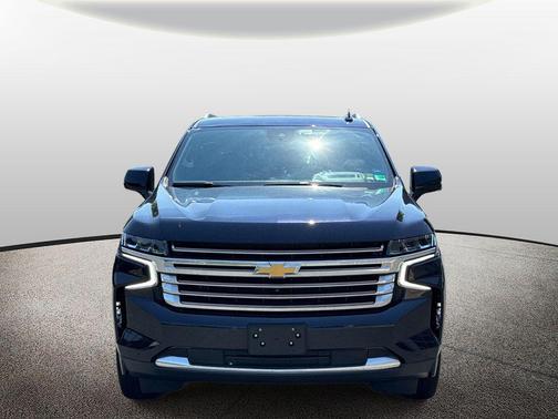 Midnight Blue Metallic 2023 Chevrolet Suburban 4WD High Country