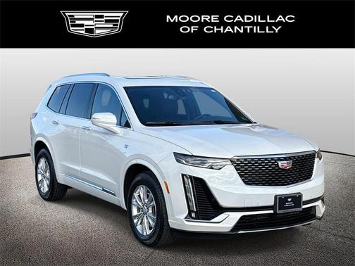 2025 Cadillac XT6 Luxury AWD