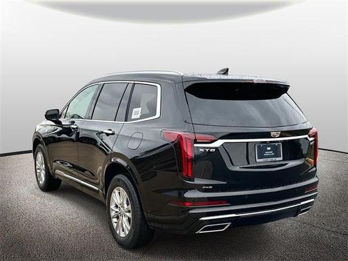 2025 Cadillac XT6 Luxury AWD