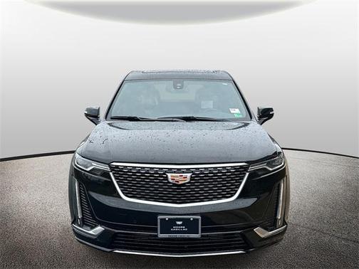 2025 Cadillac XT6 Luxury AWD