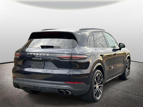 2021 Porsche Cayenne S