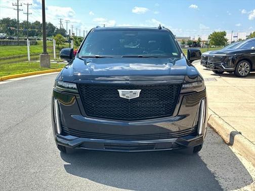 2024 Cadillac Escalade Sport