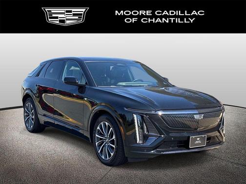 Stellar Black Metallic 2024 Cadillac LYRIQ Sport