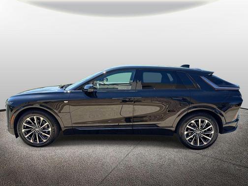 Stellar Black Metallic 2025 Cadillac LYRIQ Sport