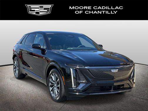 Stellar Black Metallic 2025 Cadillac LYRIQ Sport