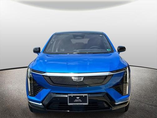 2025 Cadillac OPTIQ Luxury 2 AWD