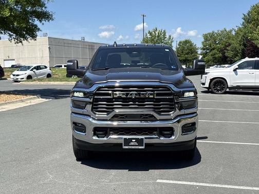 Granite Crystal Metallic Clearcoat 2025 RAM 2500 Big Horn Crew Cab 4x4 6'4' Box