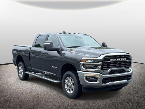 Granite Crystal Metallic Clearcoat 2025 RAM 2500 Big Horn Crew Cab 4x4 6'4' Box