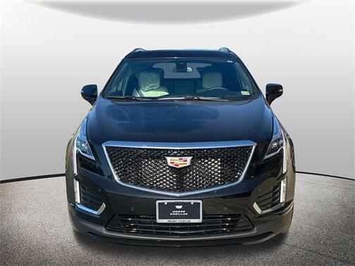2025 Cadillac XT5 Sport